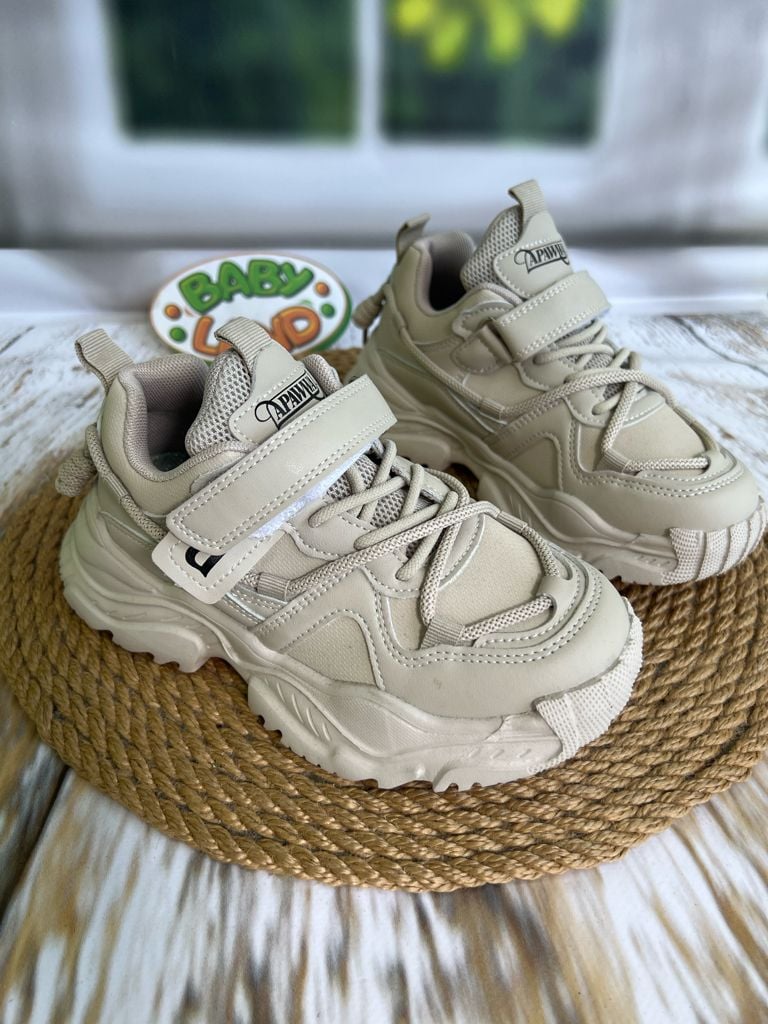 Взуття Кросівки дитячі екошкіра G576 Apawwa Угорщина