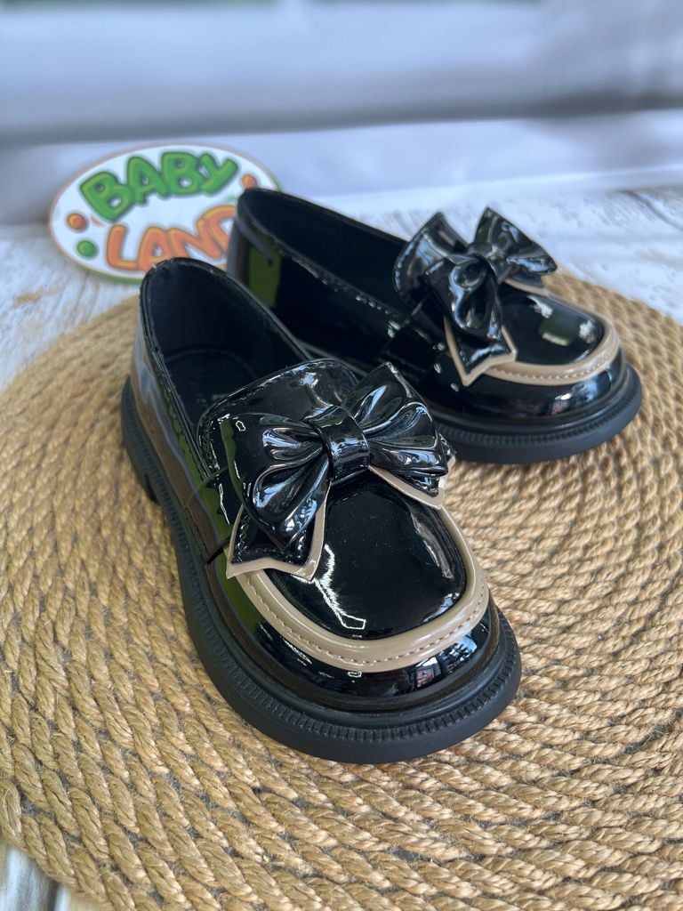 Взуття туфлі 22-27 лак 419-8 Aoda Угорщина