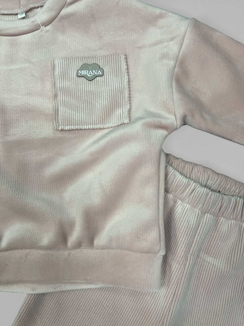 Костюм 54-32 рожевий 134(р)