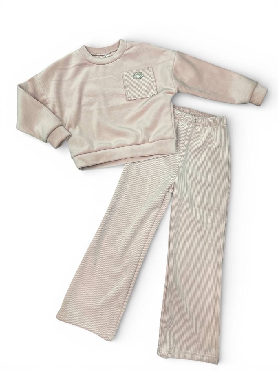 Костюм 54-32 рожевий 134(р)