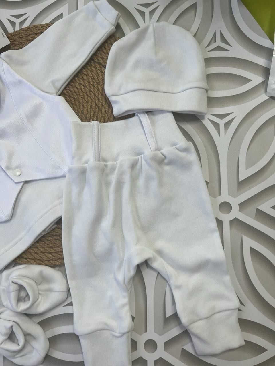 Немовля Для Хрещення 11860 білий 62(р)