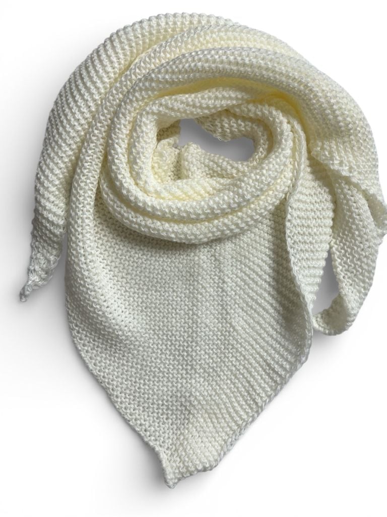 Головні убори Бактус молочний