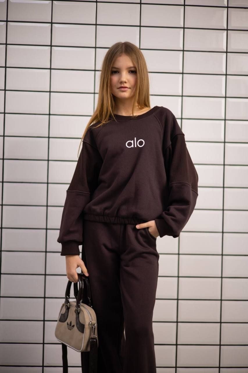 Костюм 15.64(ALO) шоколад 164(р)