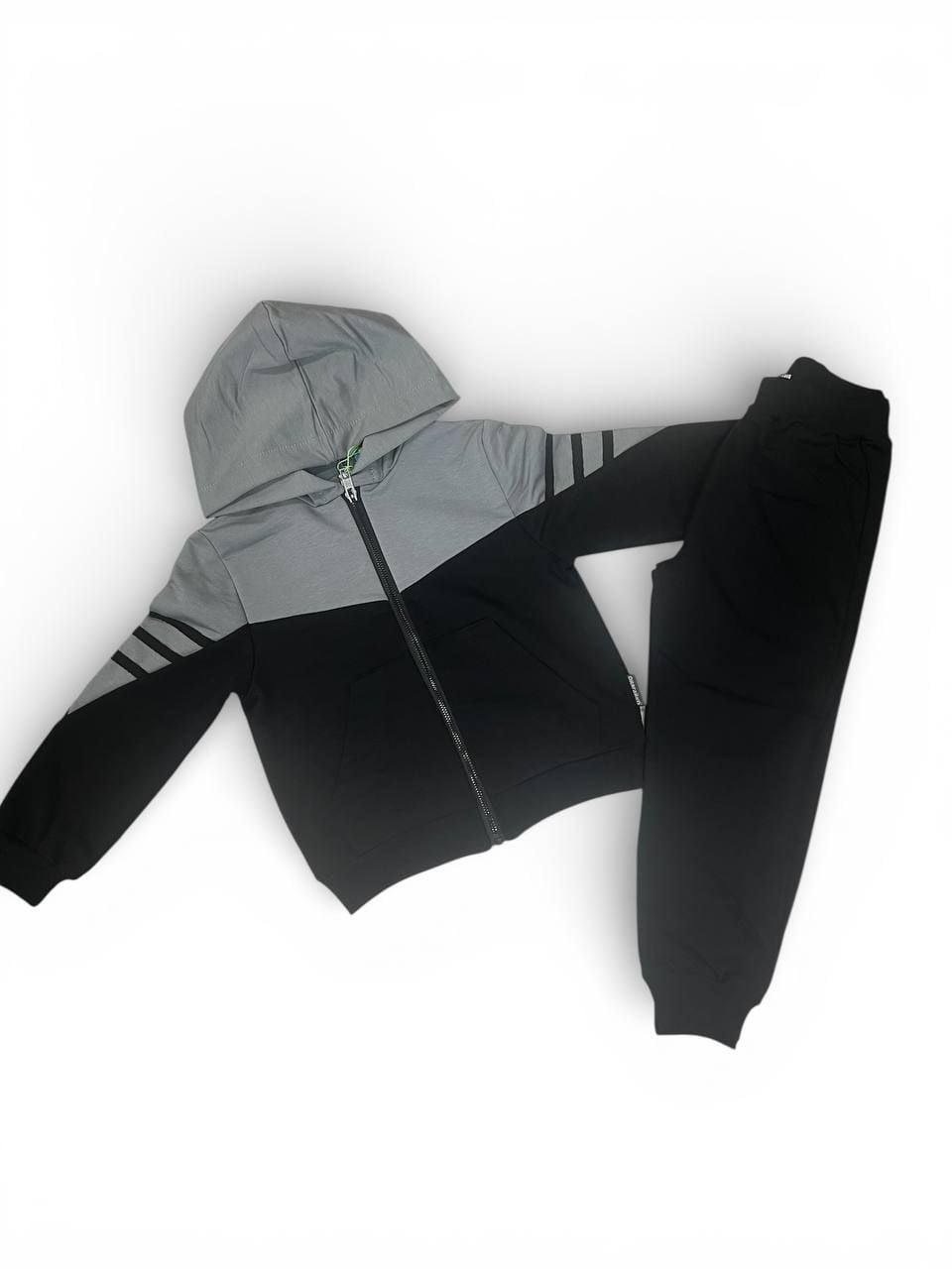 Костюм спортивний 555540 сірий 116(р)