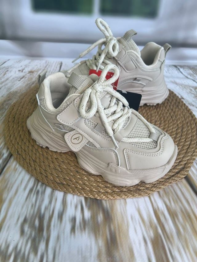 Взуття G1810 бежевий 32(р)